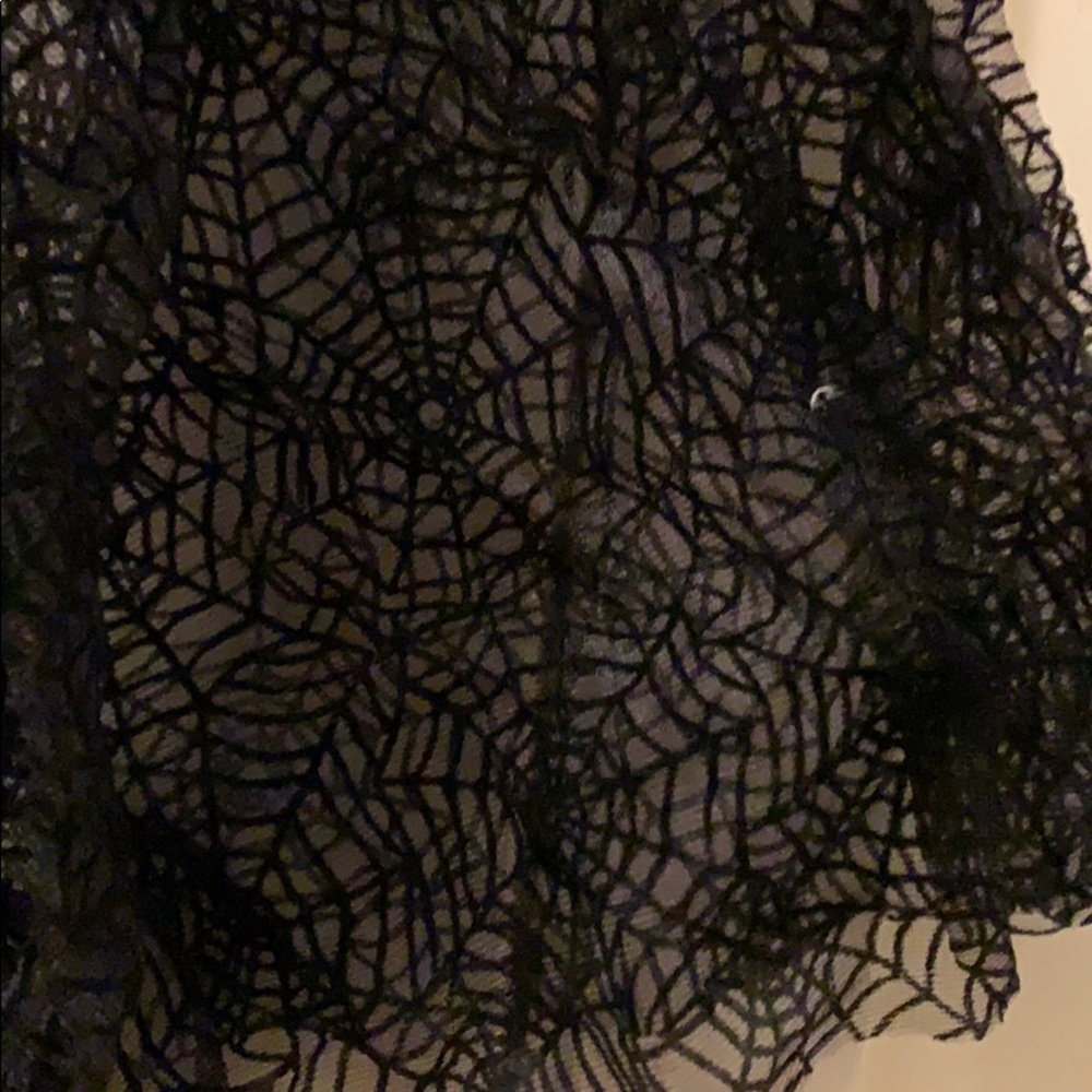 Halloween Dress (says adult plus 18-20) read 👇 - Picture 5 of 6